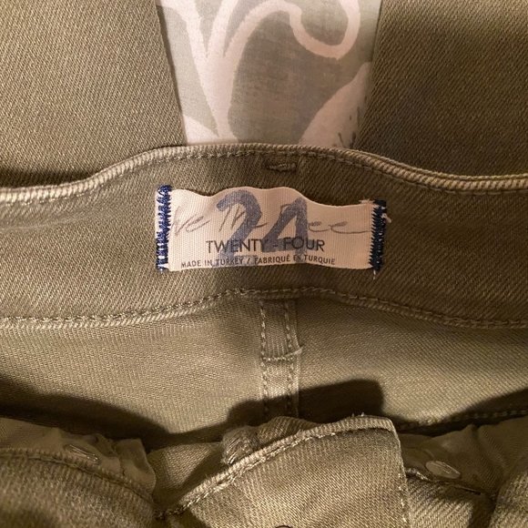 NWT~Free People~Army Green Skinny/Straight Jeans - Picture 5 of 5